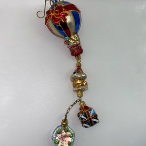 RET radko Patrick the pup with balloon